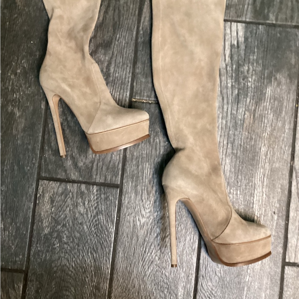 Flora Casadei Boots - Picture 3 of 5